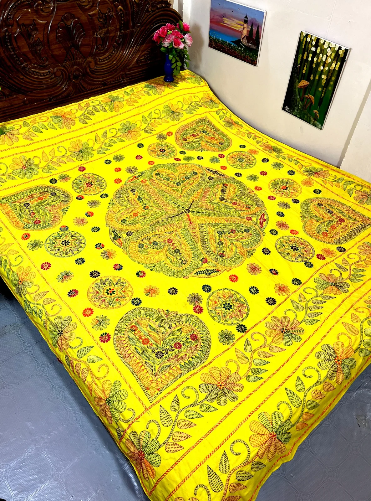 "King size" premium jamalpuri nakshi katha (Yolo color)